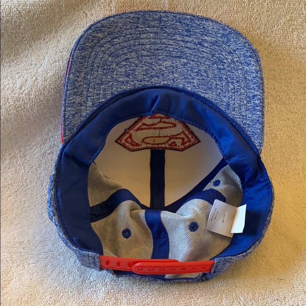 Superman hat - Picture 5 of 6